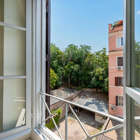 Skylife Monti's Wonders - Colosseum Gem Apartmán Řím
